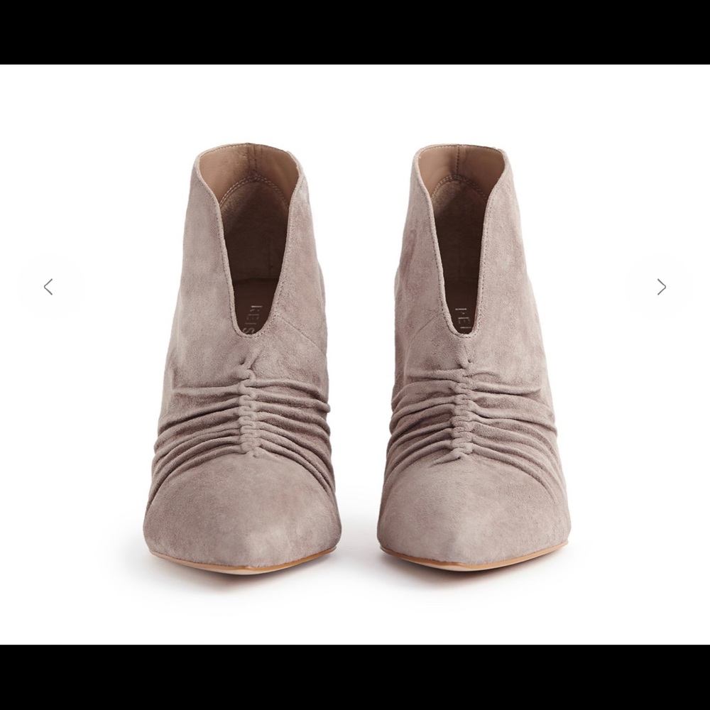 BEAUTIFUL REISS SHOES - Picture 3 of 10